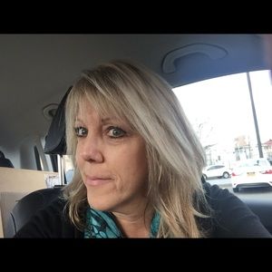 Meet your Posher, Diane